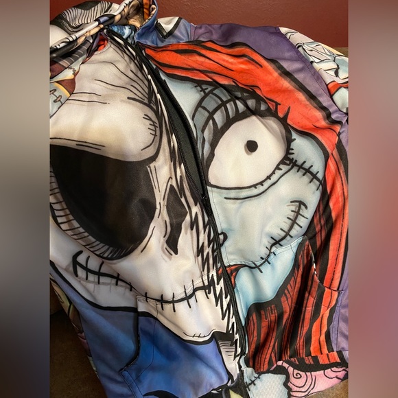 Jacket - Picture 3 of 6